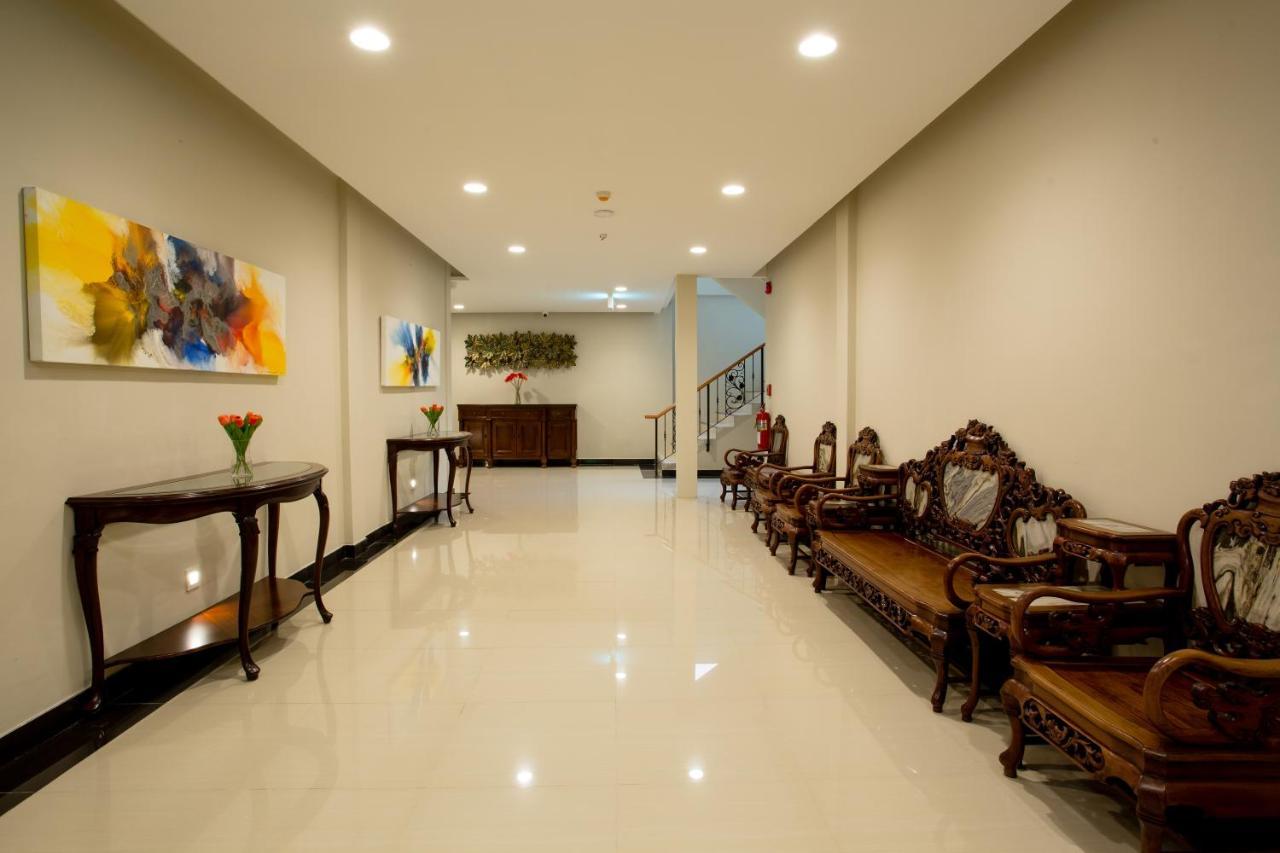 S Bangkok Hotel, Navamin Exterior photo
