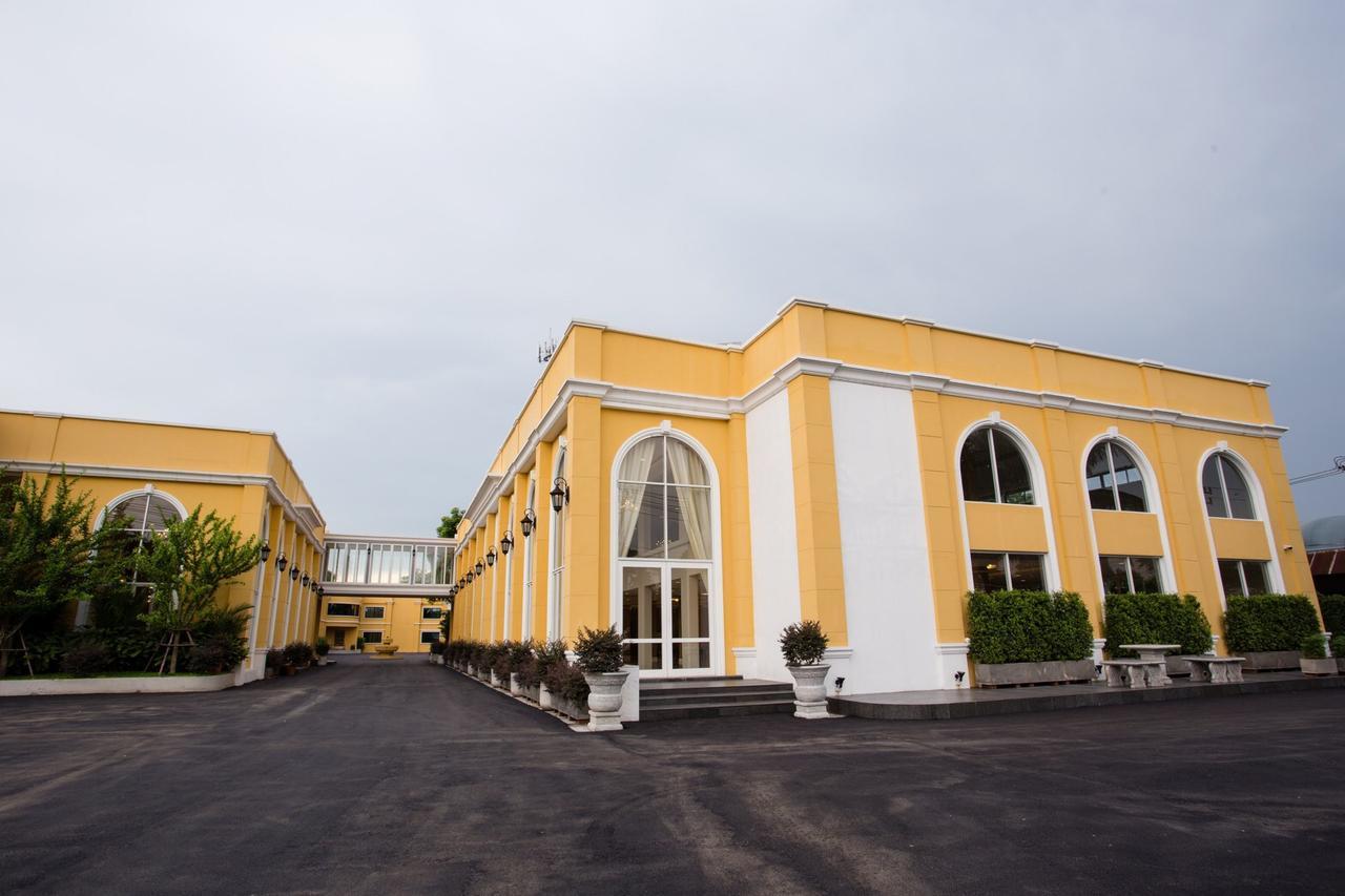 S Bangkok Hotel, Navamin Exterior photo