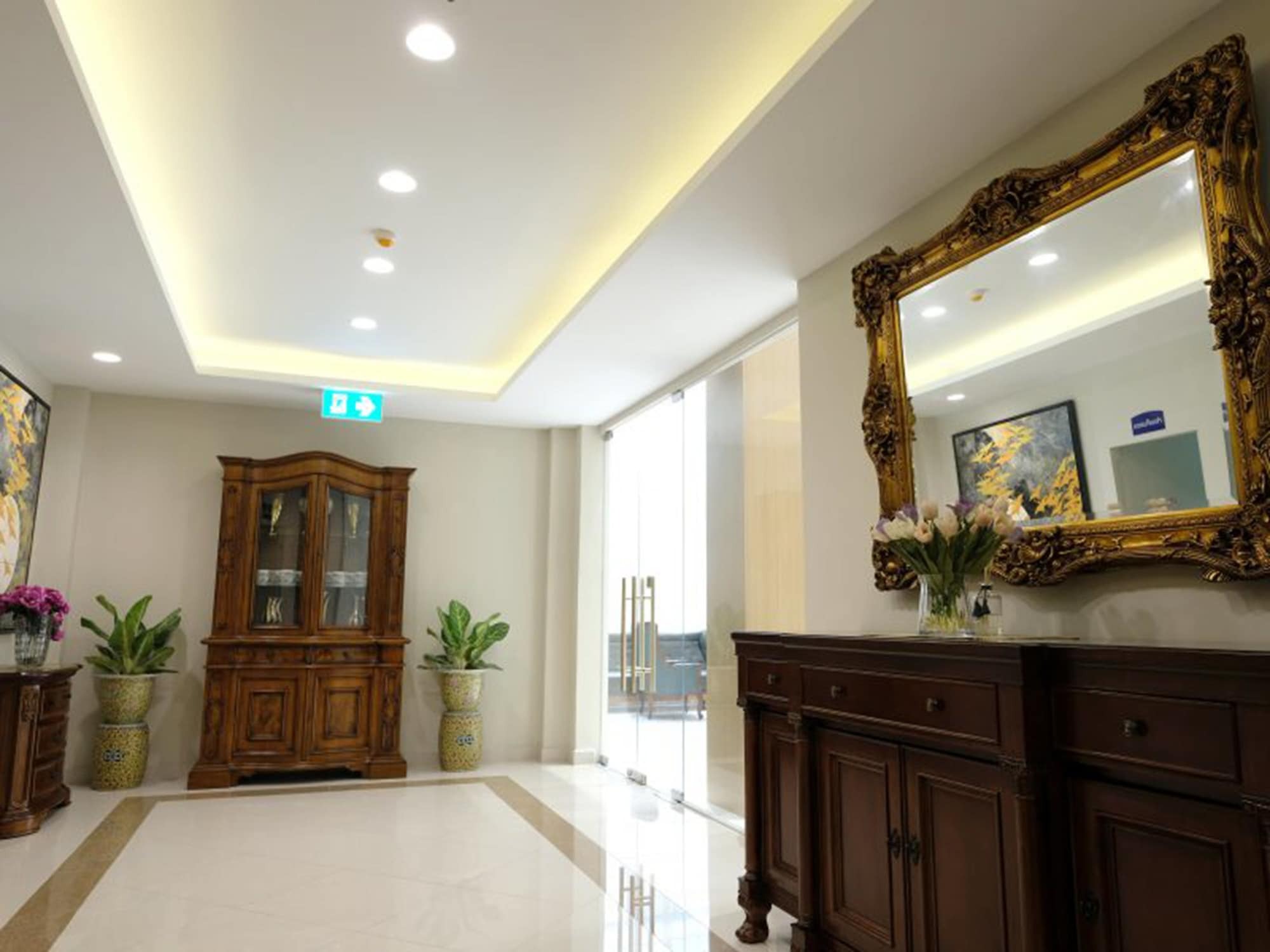 S Bangkok Hotel, Navamin Exterior photo